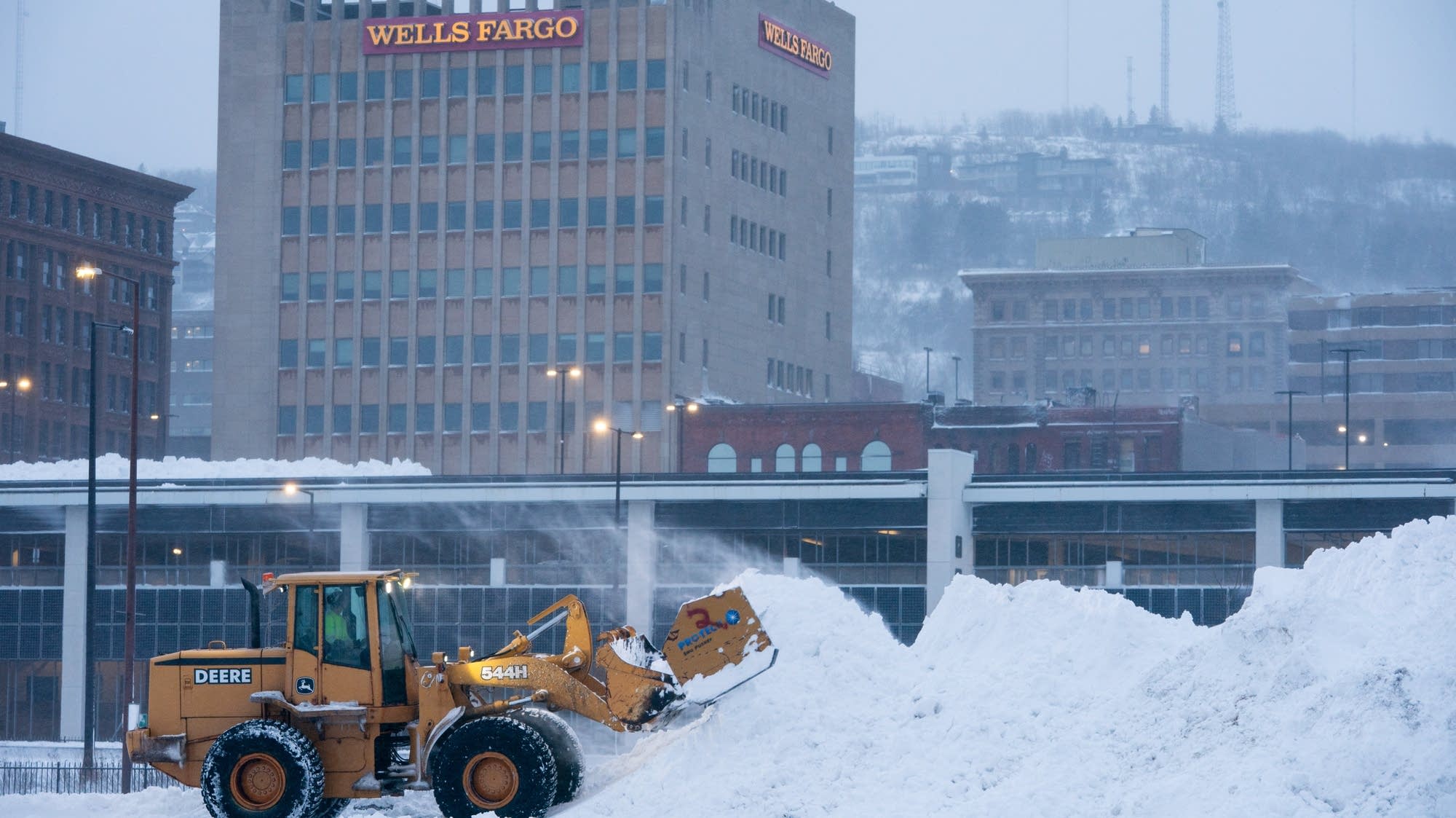 Sunday snow blitz: Wide snowfall range, dangerous travel conditions likely across Minnesota
