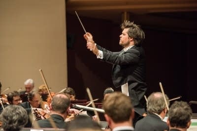 Minnesota Orchestra performs Tchaikovsky and Rachmaninoff