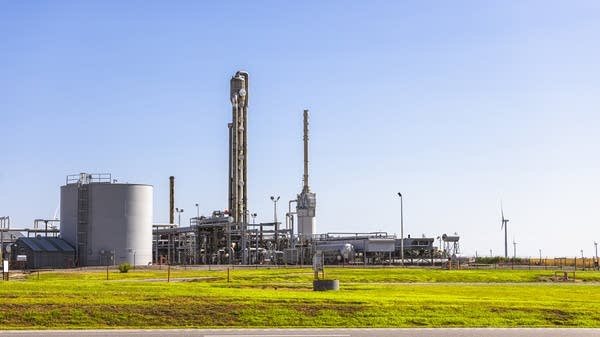 Oklahoma is a top oil and gas producing state, but the economic upsides of the global energy crisis are limited.