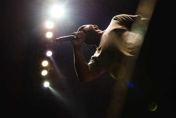 044_MNmusiconaStick_DSC0460