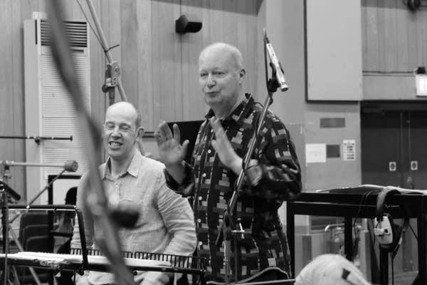 John Lunn addresses musicians at Abbey Road