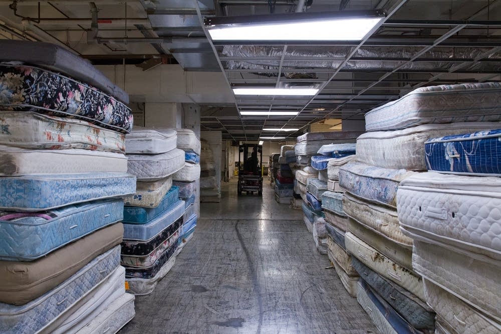 Mattress apocalypse? Buried in trashed bedding, Mpls. may seek relief