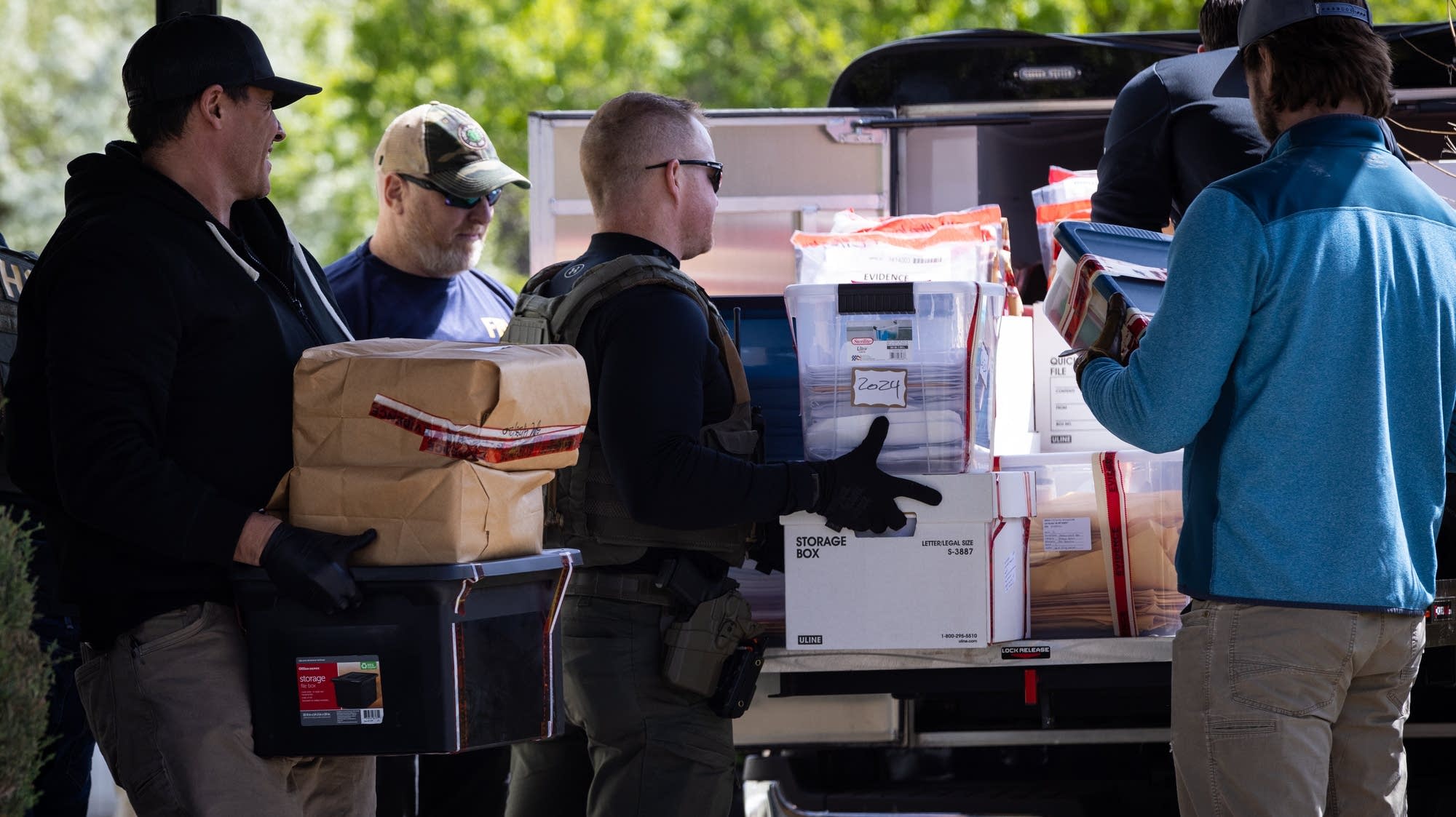 Federal, state officials execute search warrants at daycare providers in Twin Cities