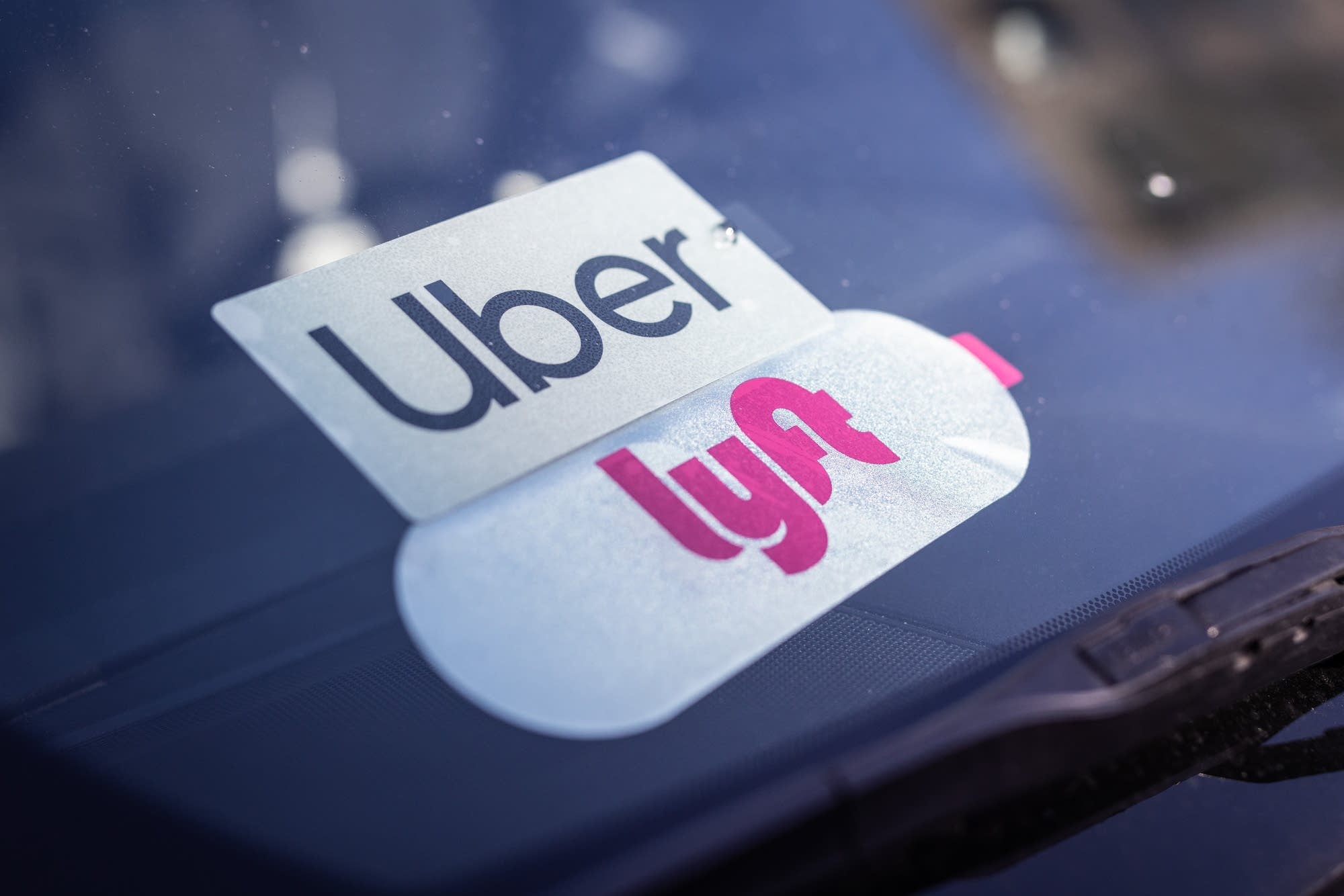 Lyft attempts negotiation on Minneapolis drivers wage increase | MPR News