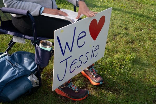 We love Jessie sign
