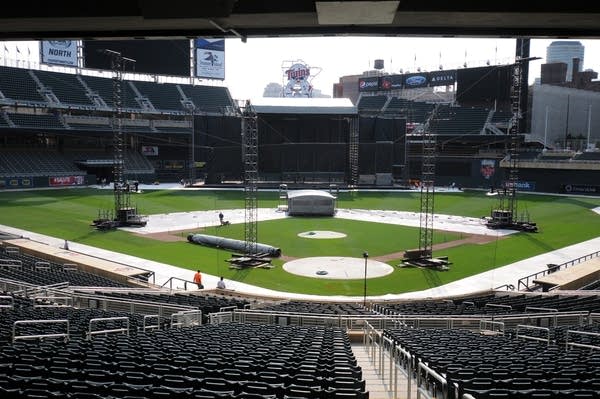 Photos: Target Field gets ready for Paul McCartney