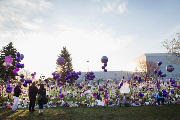 A memorial outside Paisley Park