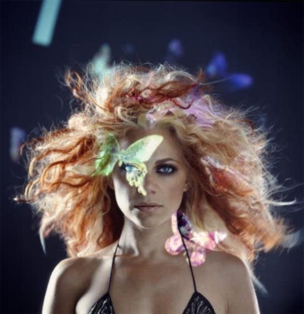 Nikka Costa performs in The Current studio