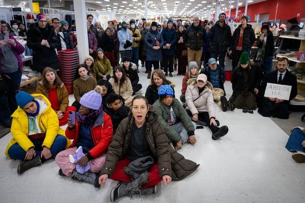 Target sit-in