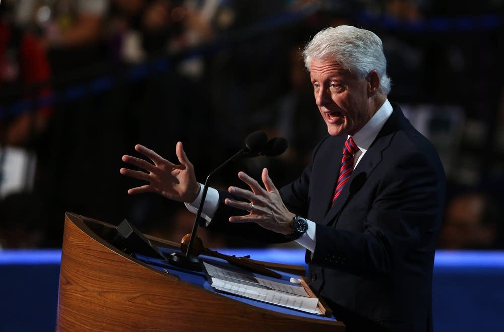 Bill Clinton addresses the delegates