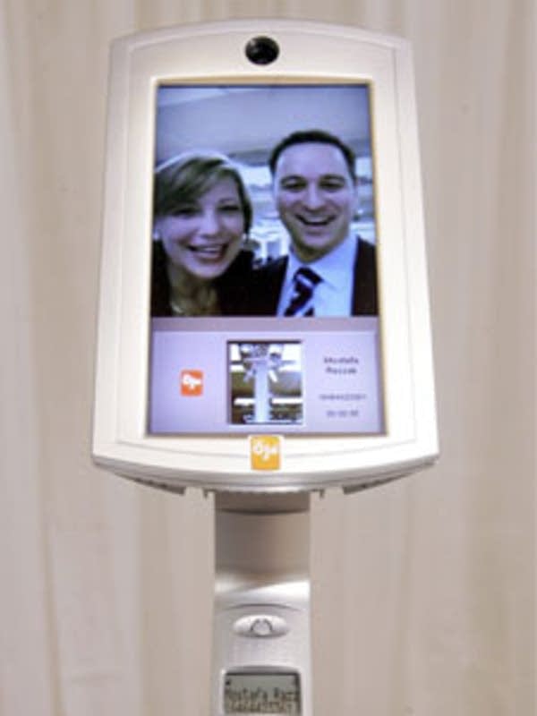 Holiday tech gadgets