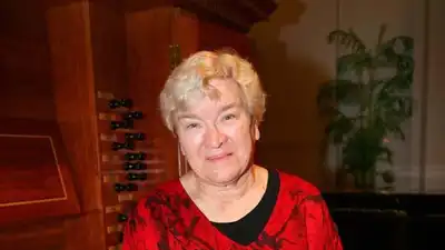 Joan Lippincott