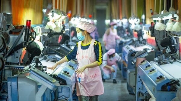 Factory output in China falls yet again