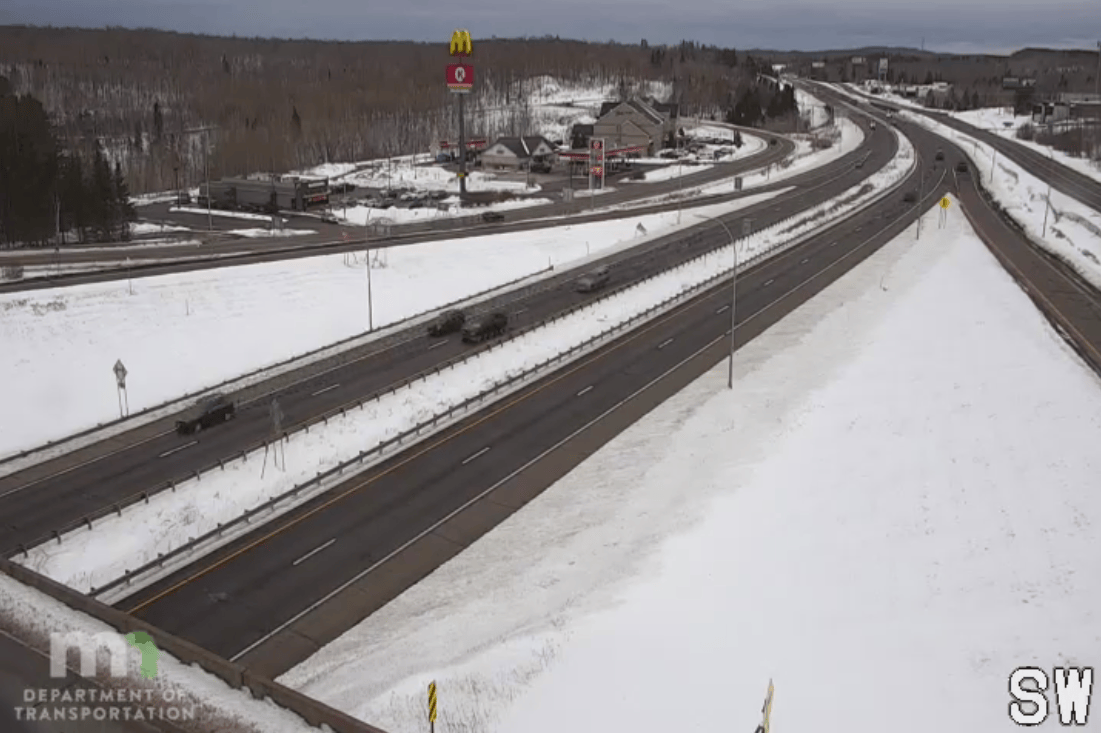 Good roads but plenty of snow around I-35 south of Duluth
