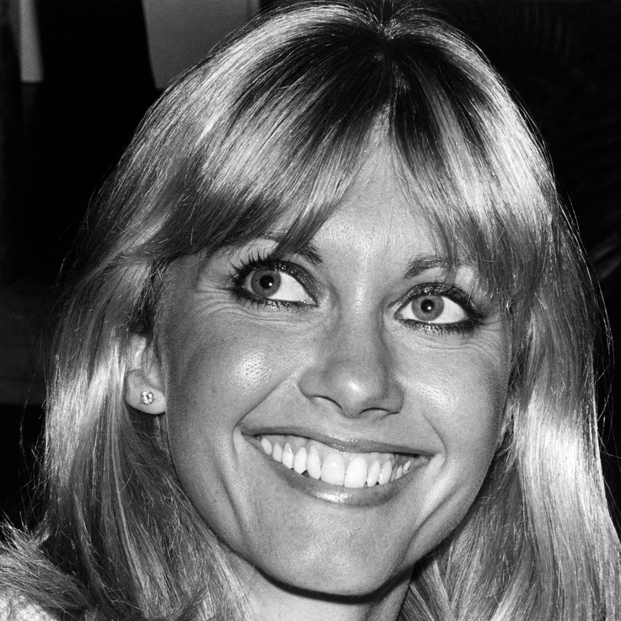 bc9a2c-20241001-olivia-newton-