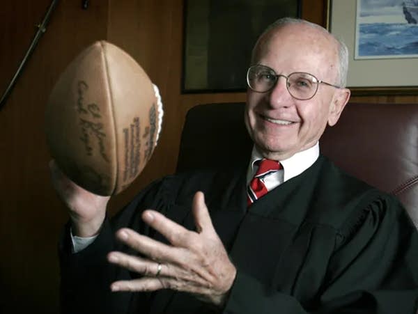 David Doty remembered as a judge who led with courtesy and compassion