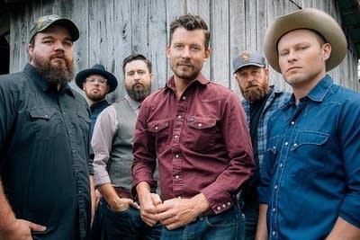 Turnpike Troubadours 2025