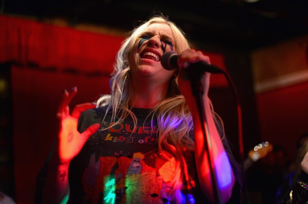 Music News: Kesha to return to stage for Bob Dylan tribute