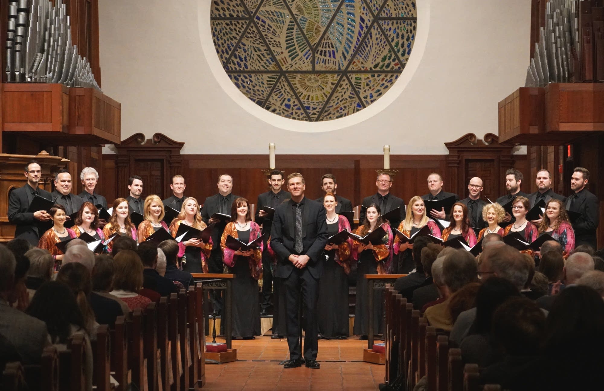 Phoenix Chorale Christmas 2022 Pics Former King's Singer Christopher Gabbitas Named As Artistic Director Of Phoenix  Chorale