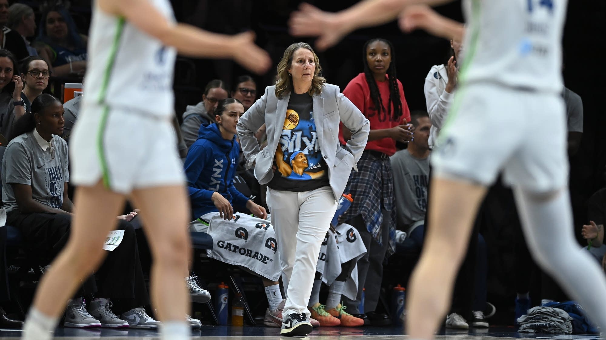 Lynx coach Reeve will not consider commissioner role