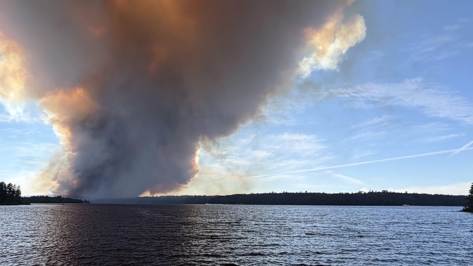 Mother of three young kids recounts evacuating as northern Minnesota fires neared