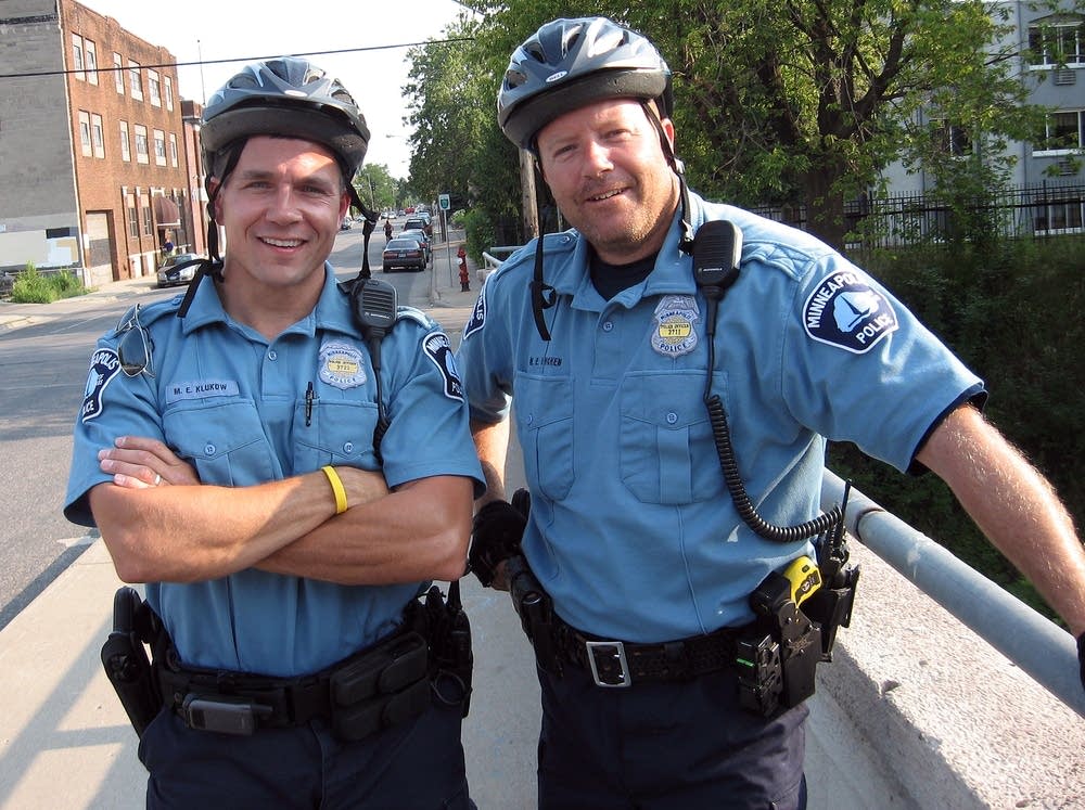 Officers Mark Klukow (left) and Mike Kirchen