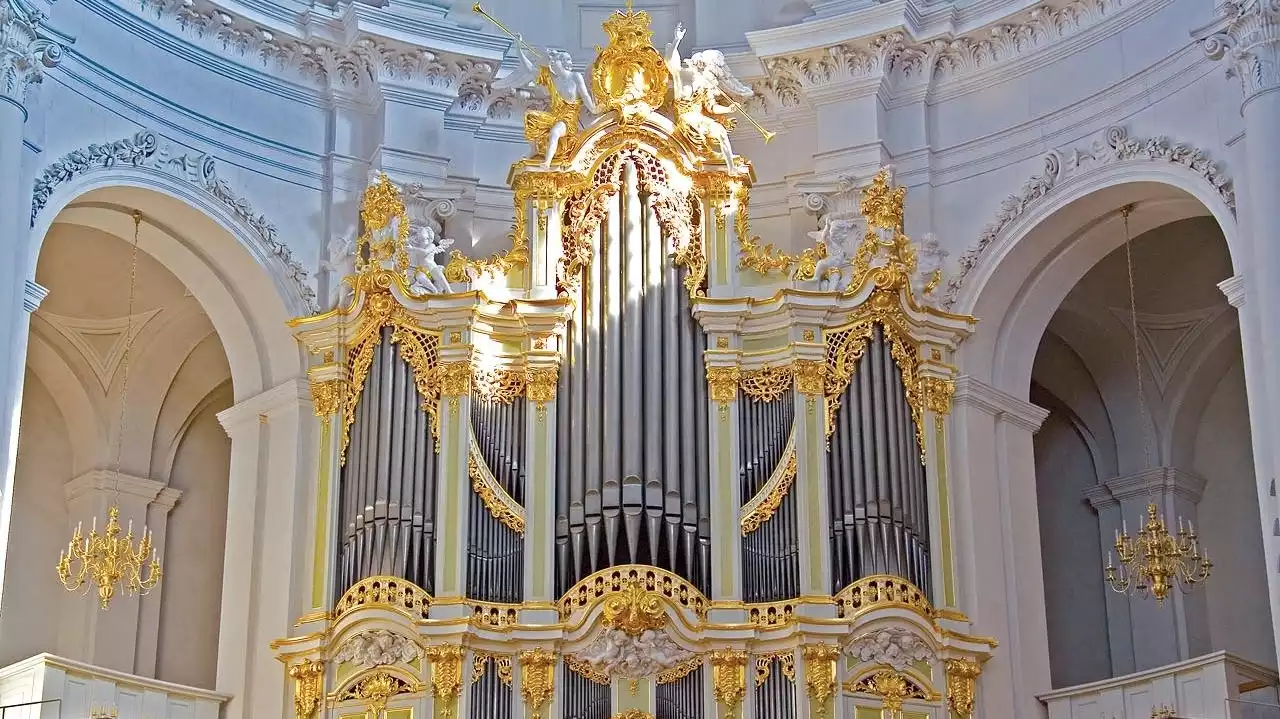 1755 Silbermann organ at the Hofkirche, Dresden, Germany