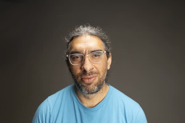 Rare Language Profiles: Dakota