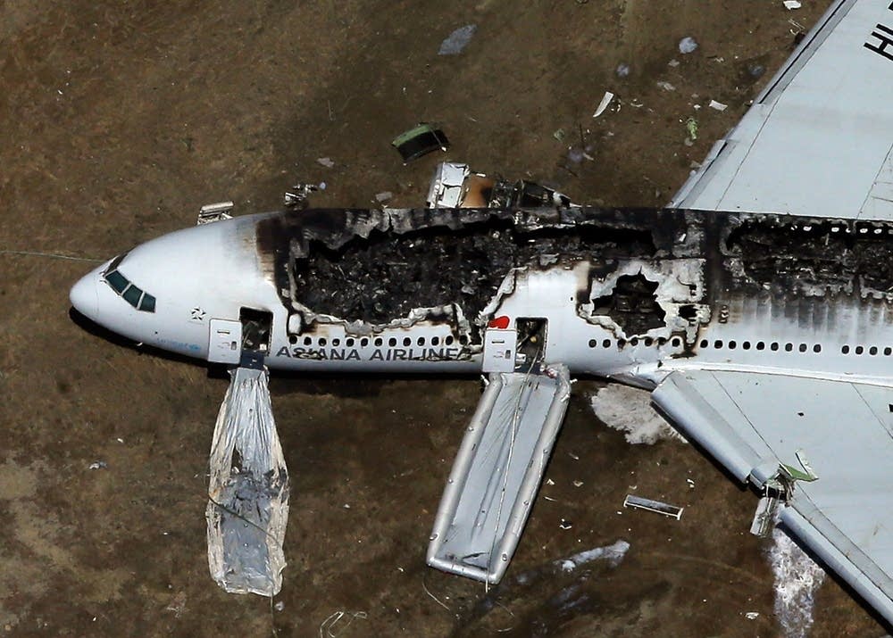 Boeing 777 Crashes At San Francisco Airport