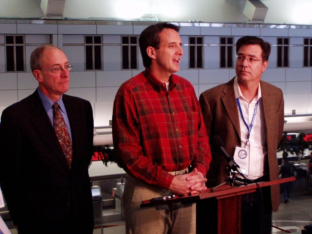 Pawlenty to Israel