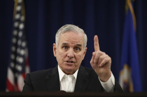 Dayton firm on budget veto threat as deadline looms