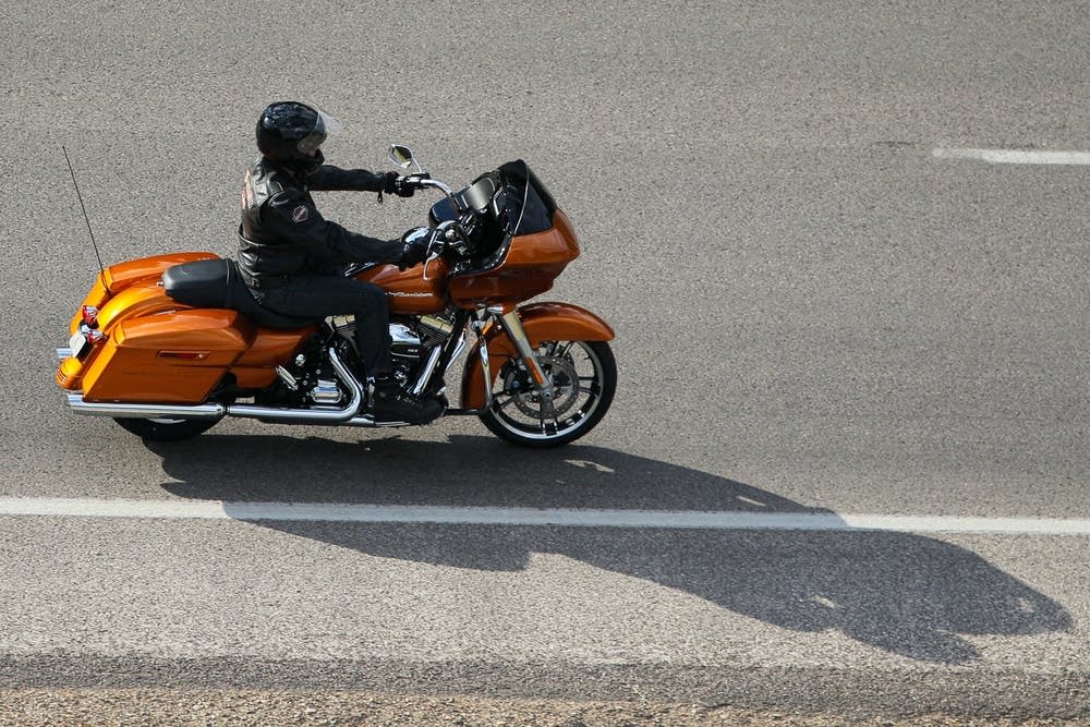 9:30 Coffee Break: Motorcycle Songs
