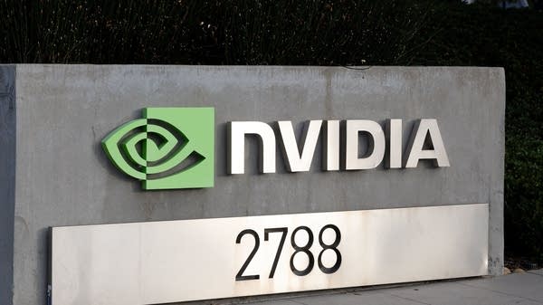 Nvidia's estimate would put its fiscal 2028 revenue in the $690 billion to $700 billion range. 