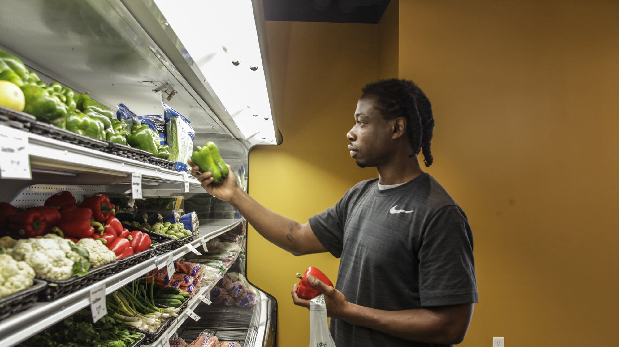 New coop brings groceries, hope to north Minneapolis MPR News