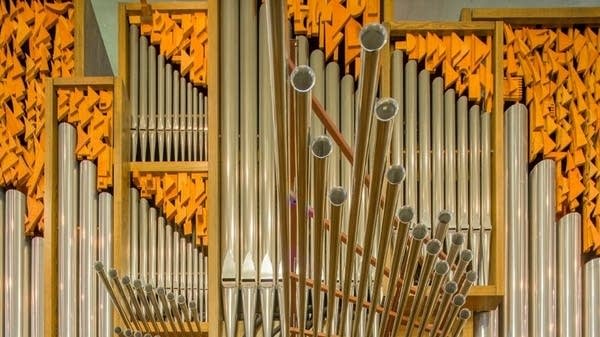 1980 44-rank Hendrickson organ at First Lutheran Church in St. Peter, Minnesota