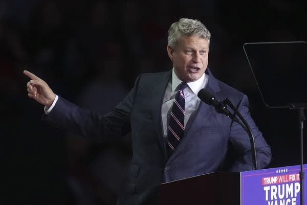  Rep. Bill Huizenga, R-Mich.