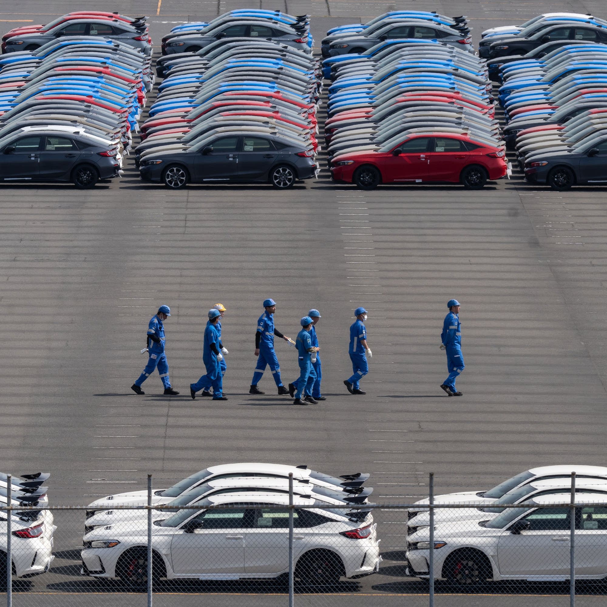cover of episode How tariffs are hitting the Japanese auto sector
