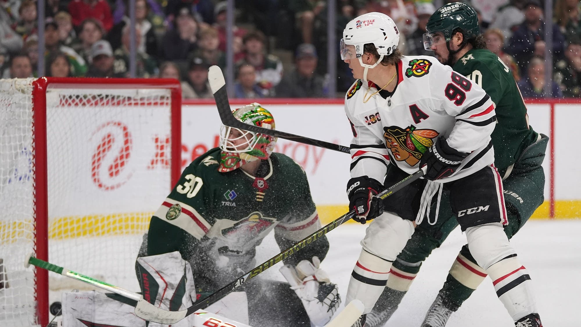 Bedard scores, Blackhawks hang for first win over Wild in seven years – MPR News