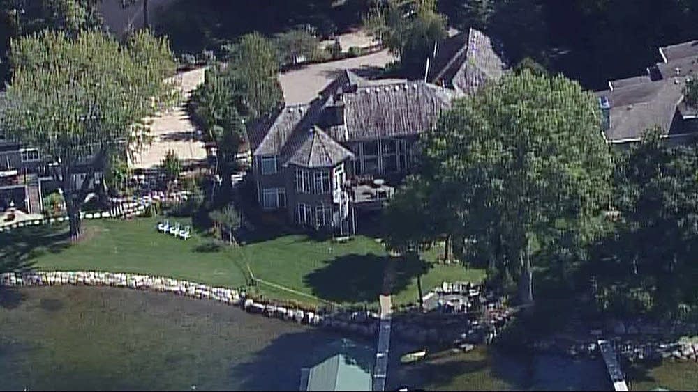 Shotgun likely weapon in Lake murdersuicide MPR News