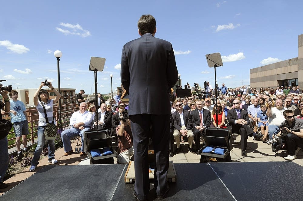 Pawlenty announces candidacy
