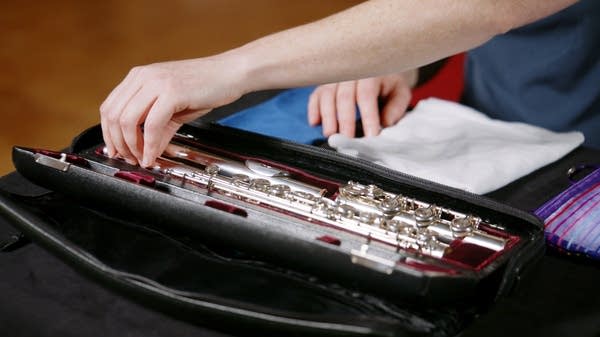 Class Notes thumbnail for a Beginning Band lesson. Includes flutist Bethany Summersgill of the Minnesota Winds.
