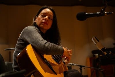 Rodrigo y Gabriela perform in The Current studio