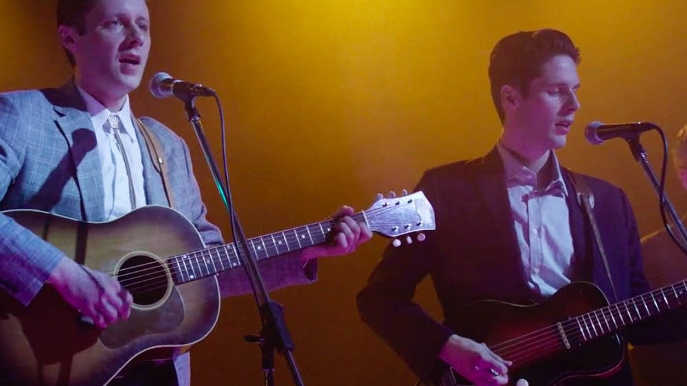 Twin Peaks' returns, with the Cactus Blossoms and a whole lot of  whaaaaaaa???