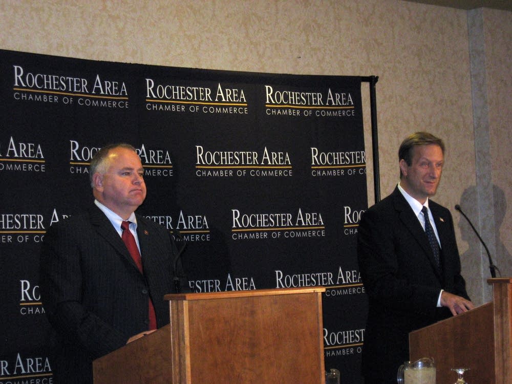 Tim Walz debates Brian Davis