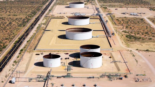 Oil markets brace for maintenance season