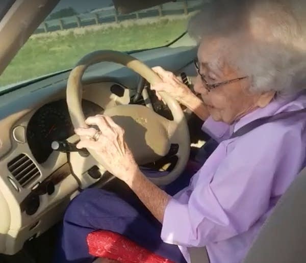 When a 94-year-old drove the wrong way on a highway, a hero did too