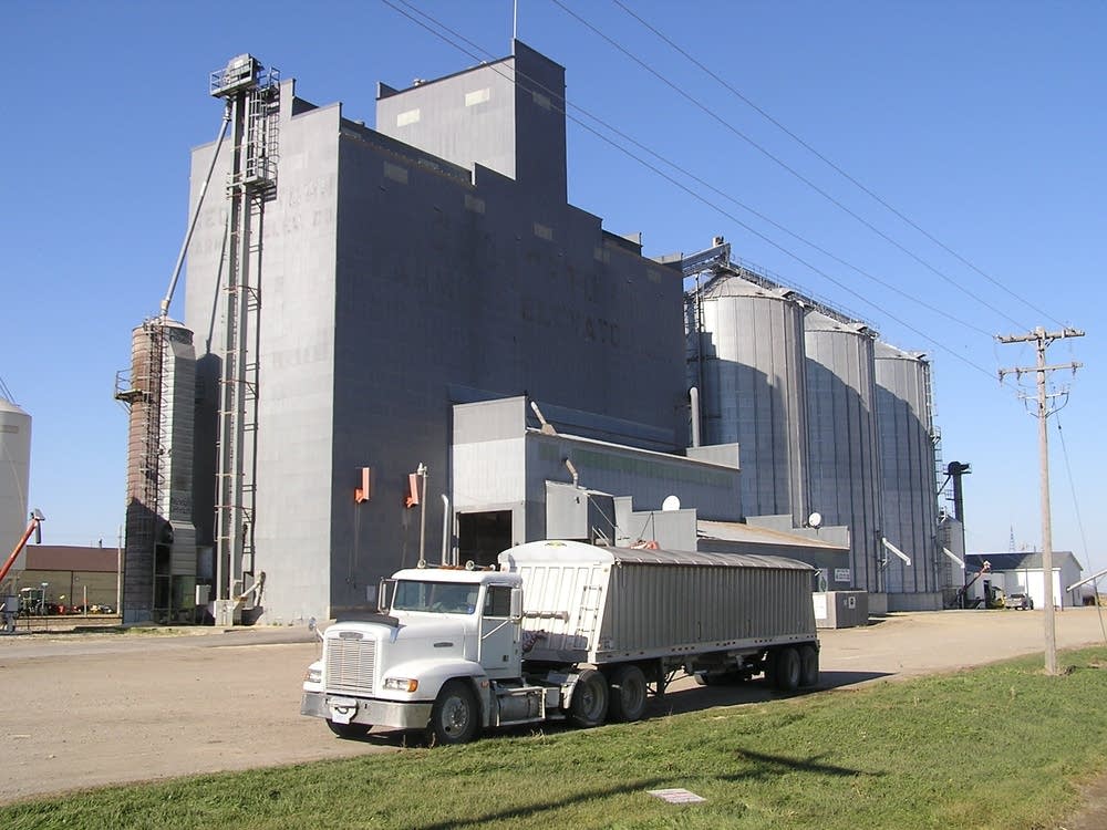 Five axle truck.