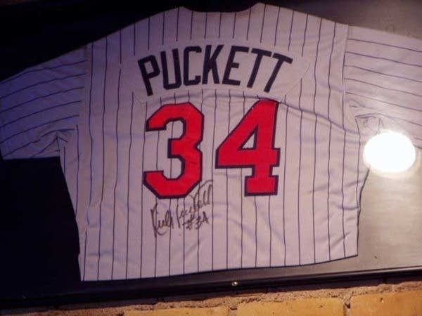 kirby puckett signed jersey