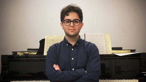 Kian Ravaei: The Little Things
