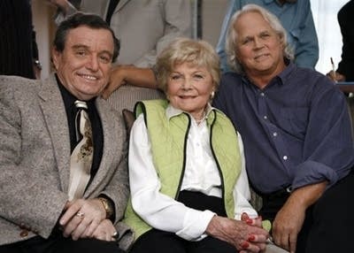 Jerry Mathers; Barbara Billingsley;Tony Dow